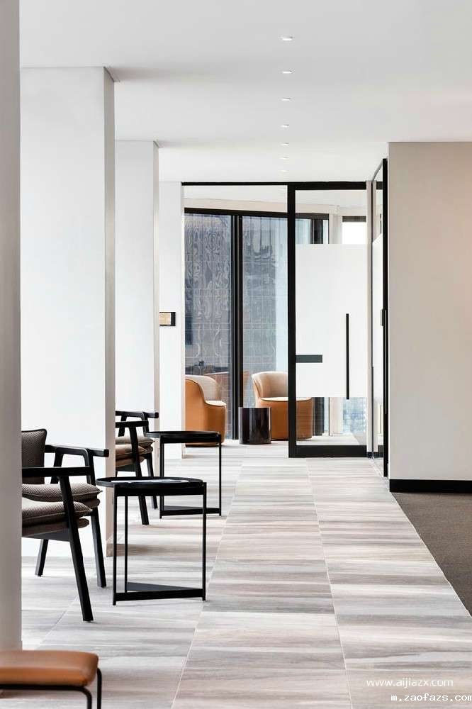 一间办公室装修效果图