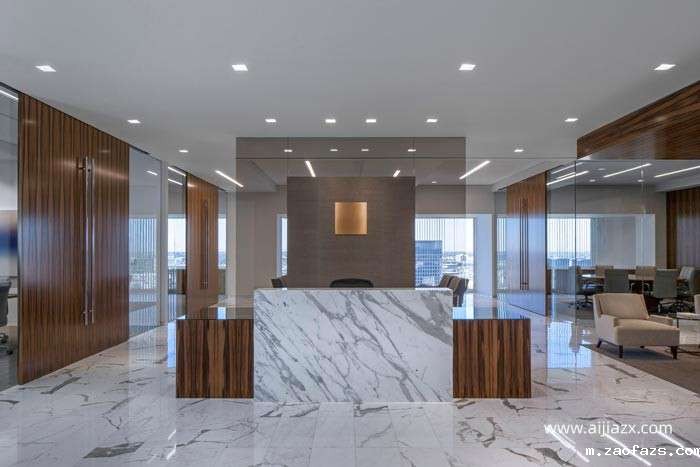 装修办公室进门效果图片