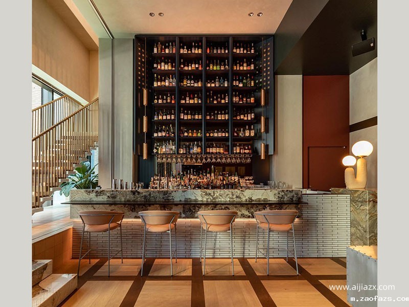 350平米西餐厅装修设计效果图