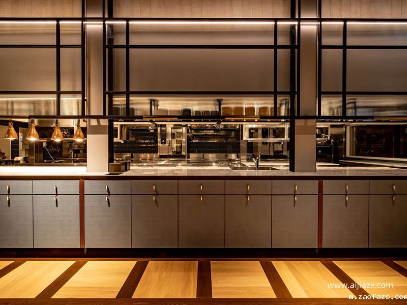 350平米西餐厅装修设计效果图