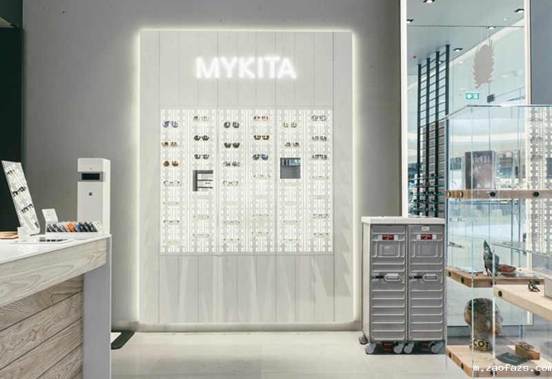 150平米品牌眼镜店装修设计效果图