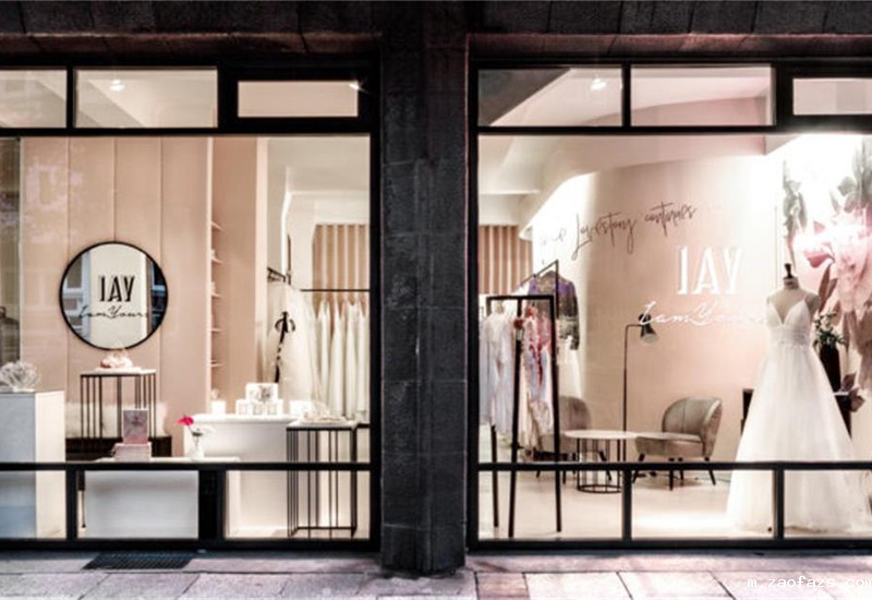 120平米婚纱店门店实景装修效果图