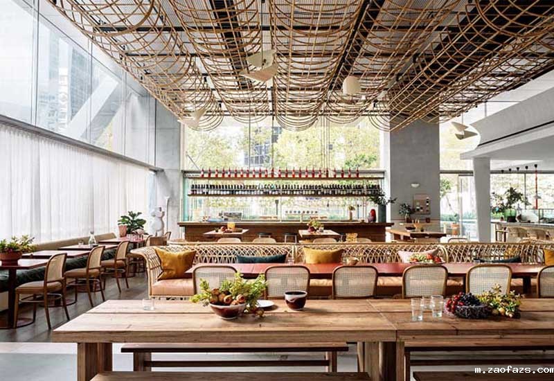 420平米郑州酒吧+简餐设计效果图