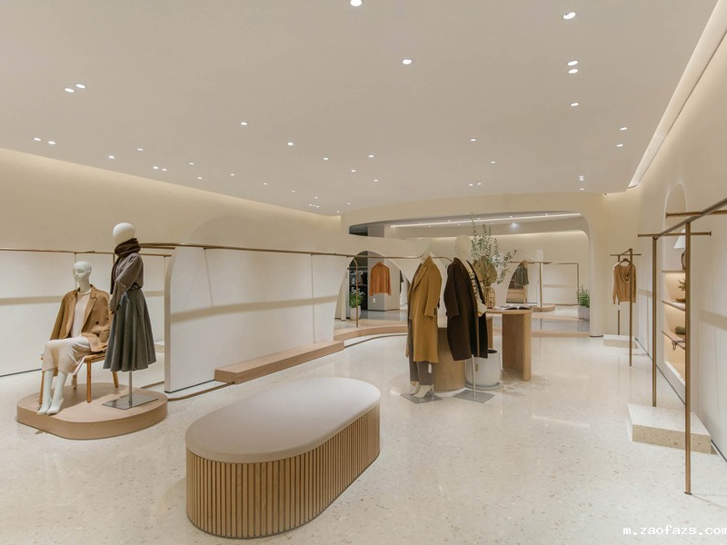 120平米现代简约风服装店装修设计