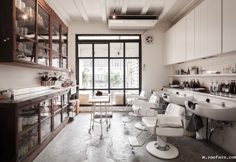 90平米理发店装修设计效果图