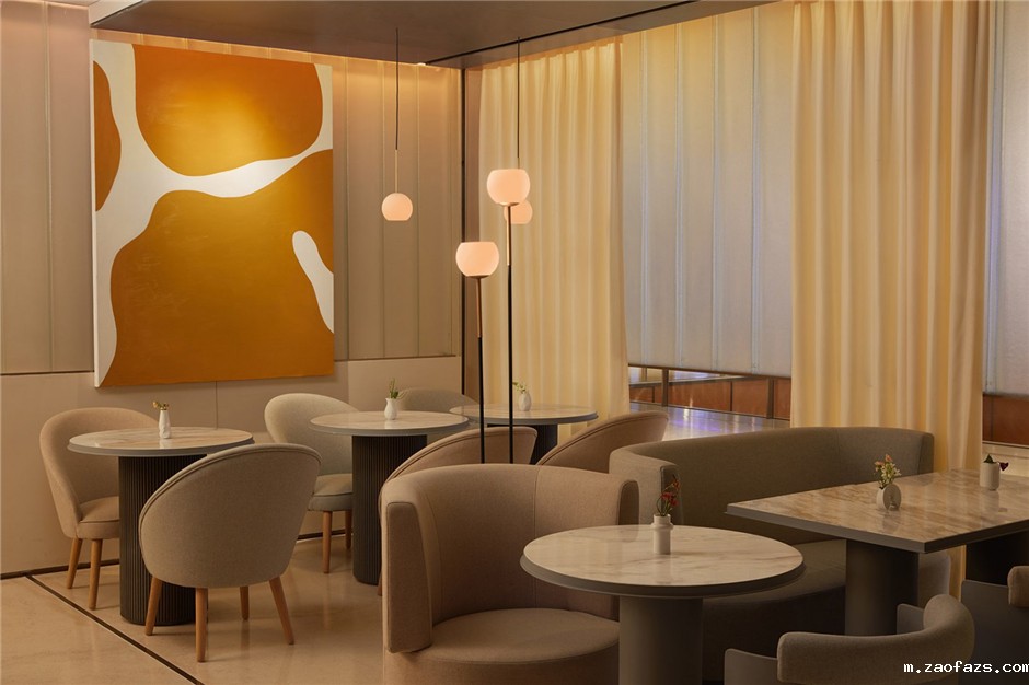 135平米轻奢咖啡甜品店装修设计效果图