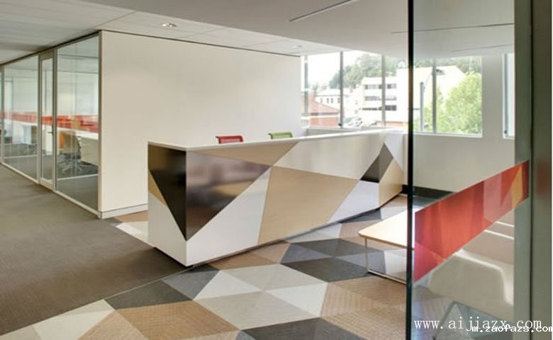 简洁干净的现代简约风格办公室前厅前台装修效果图